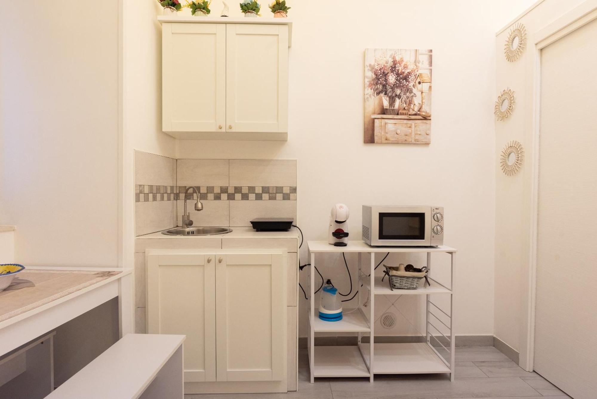 House Benedetta Centro Di Napoli Lägenhet Exteriör bild